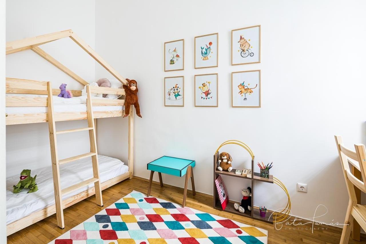 Captain Buda Apartment Boedapest Buitenkant foto